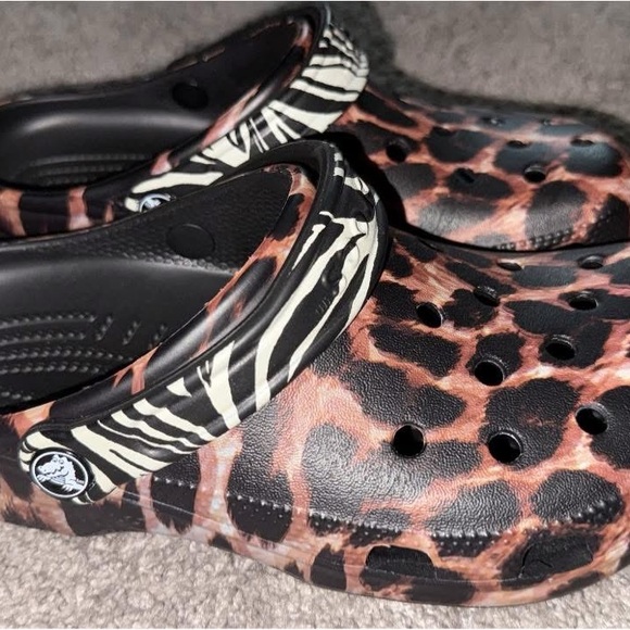 CROCS Animal Print Clogs - Picture 1 of 2